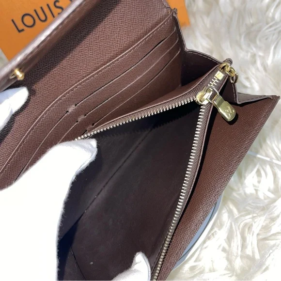 LIKE NEW LV DAMEIR EBENE - Picture 14 of 17